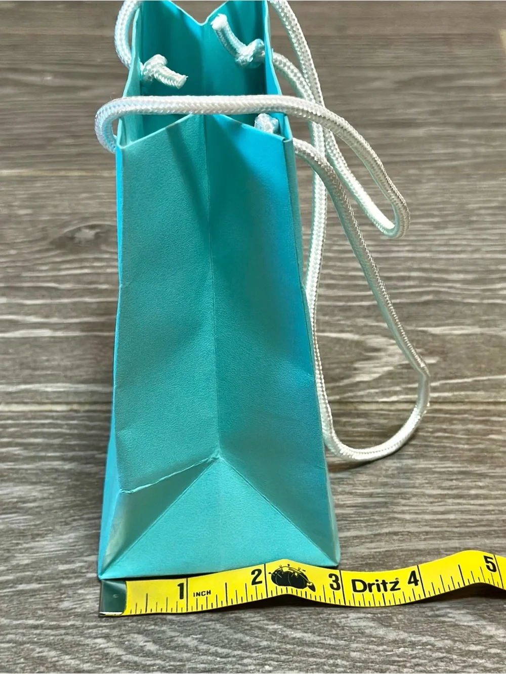 Tiffany & Co. Small 6